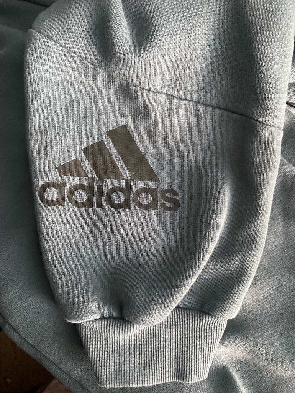 adidas Men’s S Gray Fleece Jogger Pants 27” Inseam Cotton Blend Drwstrg Pockets